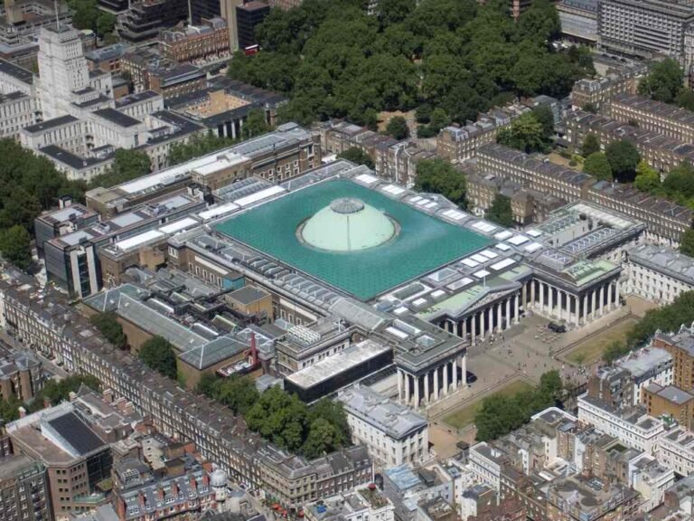 UK’s National Museums to Continue 25-Year Policy of Free Entry for Foreign Visitors UK's National Museums to Continue 25-Year Policy of Free Entry for Foreign Visitors