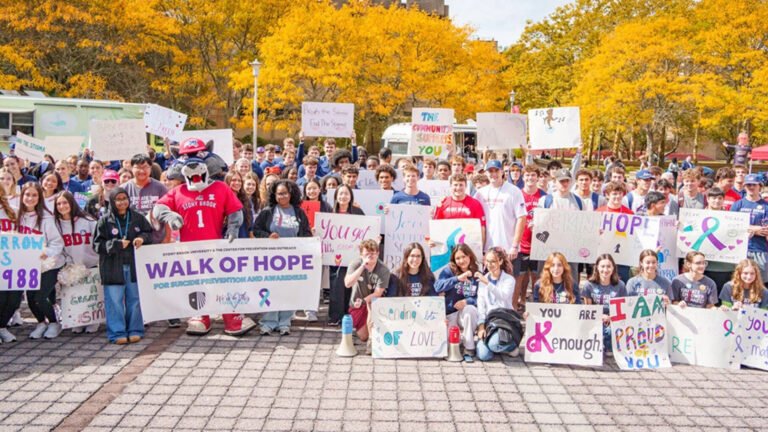 Walk of Hope Brings Stony Brook Community Together for Suicide Prevention Month Walk of Hope Brings Stony Brook Community Together for Suicide Prevention Month
